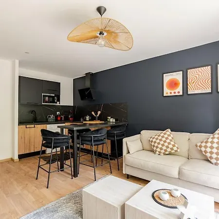 Apartmán Appart Au Coeur De Marcq-en-baroeul, 5 Min De Lille Marcq-en-Baroeul